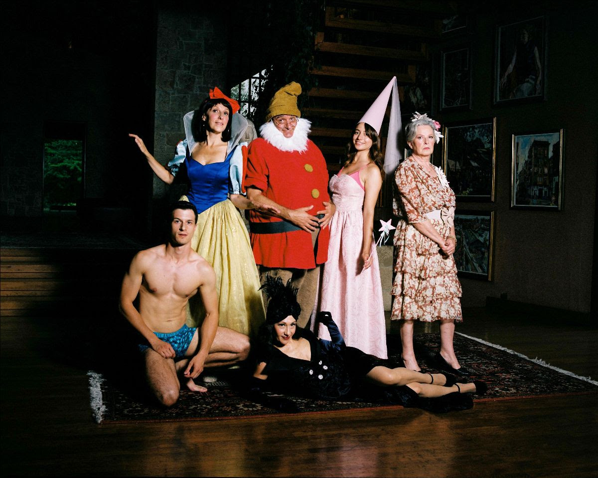 Bitó, La Brutal i T de Teatre presenten La meravellosa família Hardwicke,